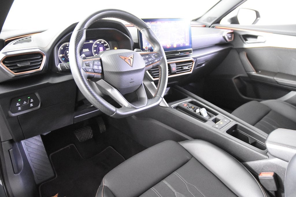 Cupra Formentor 1.4 VZ e-Hybrid *1ste Eigenaar*Leer*, Auto's, Cupra, 4 cilinders, Formentor, Leder en Stof, 1681 kg