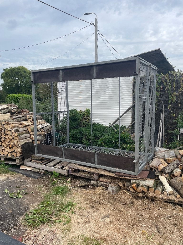 Cage galvanisée robuste., Enlèvement