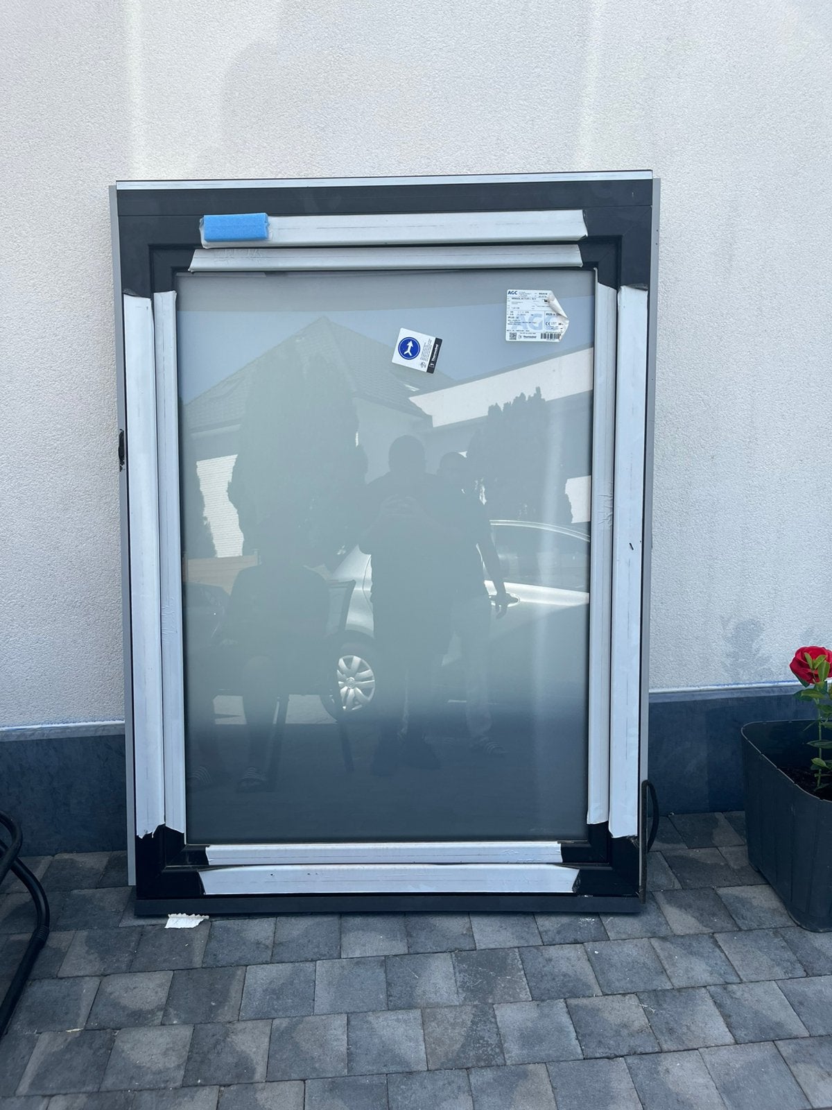 Fenêtre en PVC noire Winsol, Bricolage & Construction, Châssis & Portes coulissantes, Comme neuf, Châssis de fenêtre, Autres matériaux