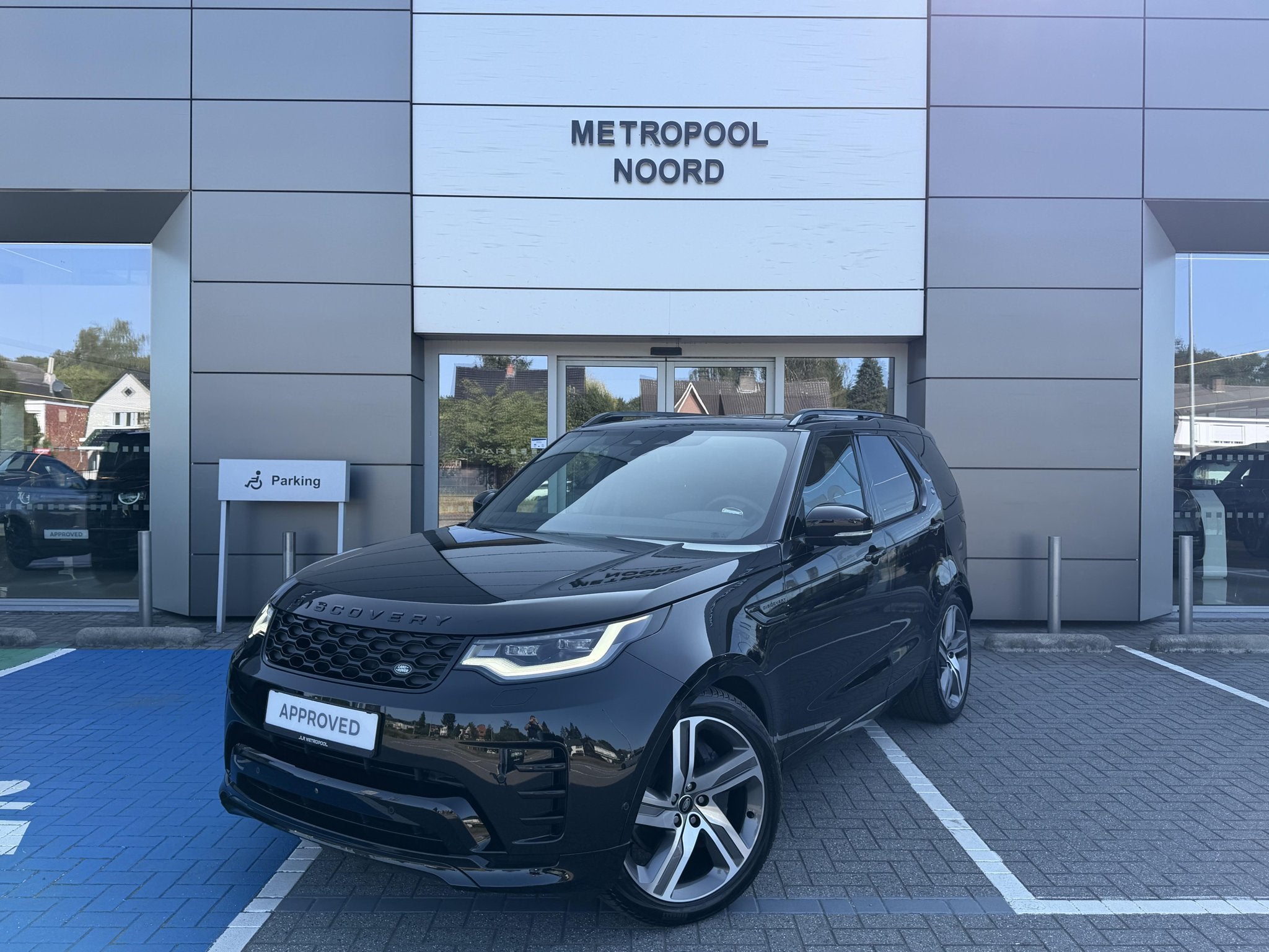 Land Rover Discovery D350 Dynamic SE // 7 Zit, Autos, Land Rover, Euro 6, Entreprise, Noir, 5 portes