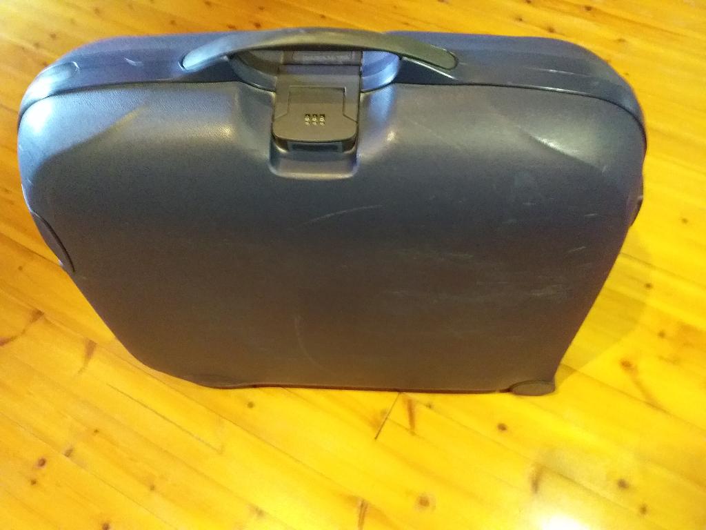 samsonite valies, Uitschuifbare handgreep, Gebruikt, Hard kunststof, Minder dan 35 cm