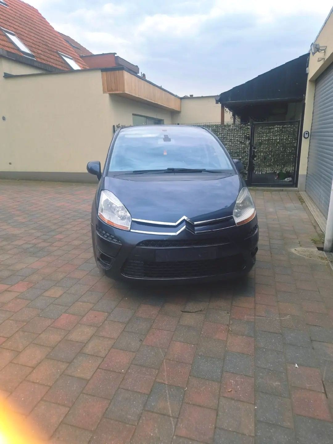 citroenc4 picasso 1.6benzine automaat met keuring 0493367481, 1599 cc, Blauw, 5 zetels, Particulier