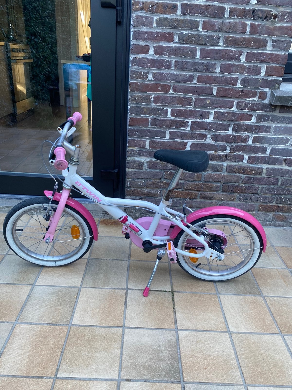 Vélo 16 pouces BTWIN pour fille - Rose/Blanc -, Enlèvement, Utilisé, 16 à 20 pouces