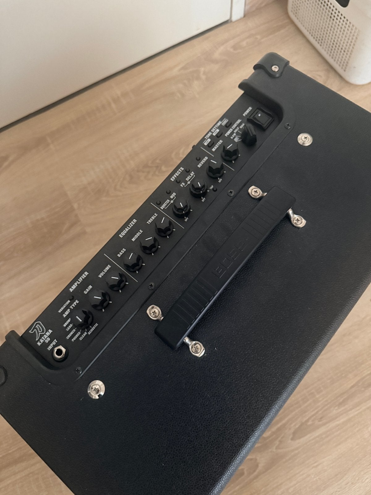 BOSS KTN-50 Gen 3 50 Watt, Muziek en Instrumenten, Ophalen, Zo goed als nieuw