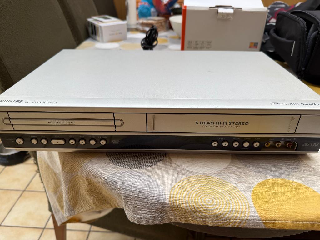 Philips DVD/VCR/ Player DVP3350V, TV, Hi-fi & Vidéo, Lecteurs vidéo, Enlèvement, Comme neuf, Lecteur ou enregistreur VHS