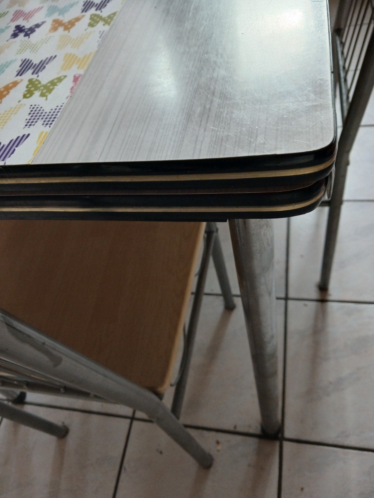 4 stoelen en uittrekbaar tafel 110cm x70cm, Ophalen