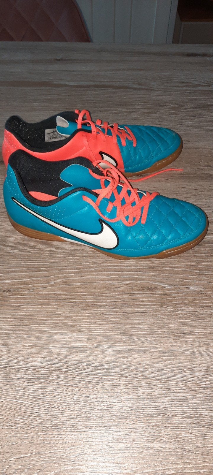 Nike Tiempo, Enlèvement, Comme neuf, Chaussures