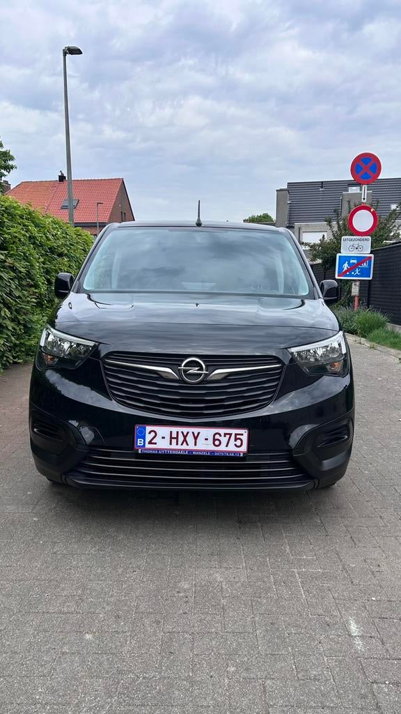 Opel Combo 1.5 Diesel BlueHDi 75ch — Noir, Achat, Boîte manuelle, Noir, Particulier