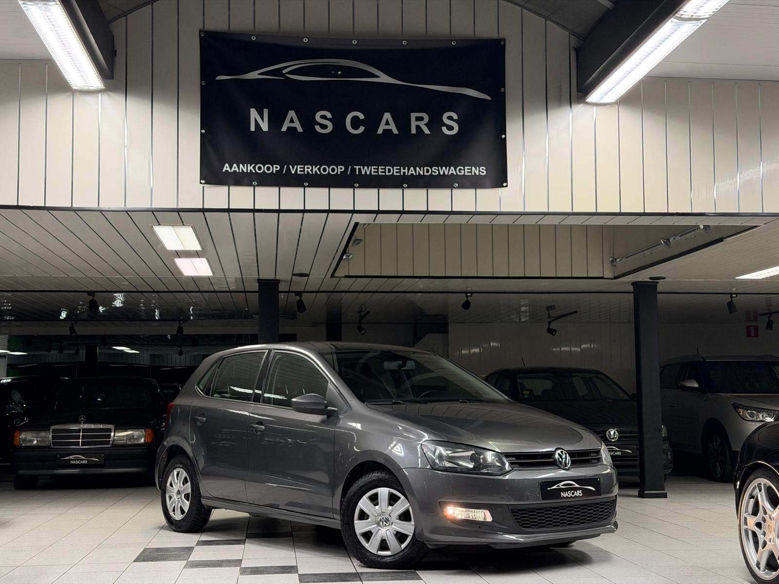 Volkswagen Polo 1.4i essence AUTOMATIQUE 2012 77 000 km, Achat, Entreprise, Carnet d'entretien, Noir