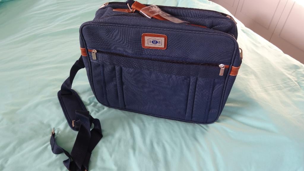 SAC DE VOYAGE, Neuf, Enlèvement ou Envoi, Moins de 35 cm, Moins de 20 cm