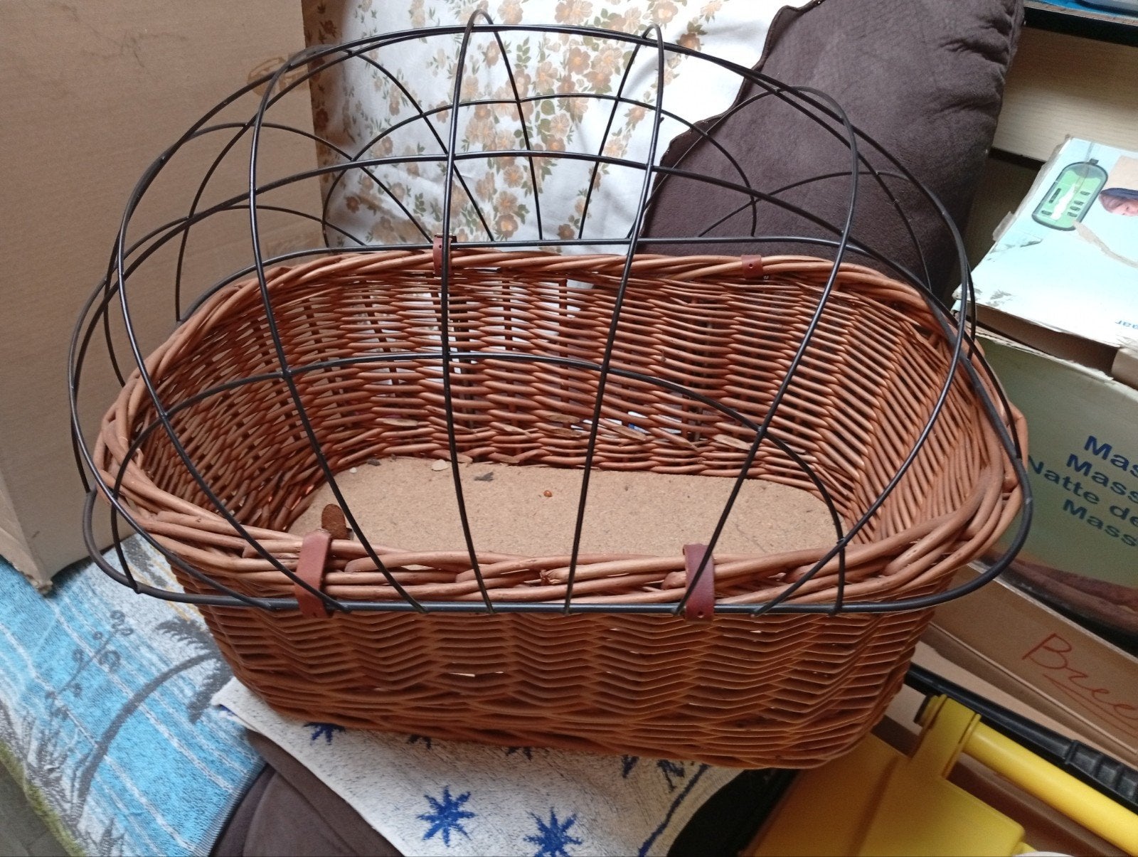 Hondenfietsmand, Ophalen