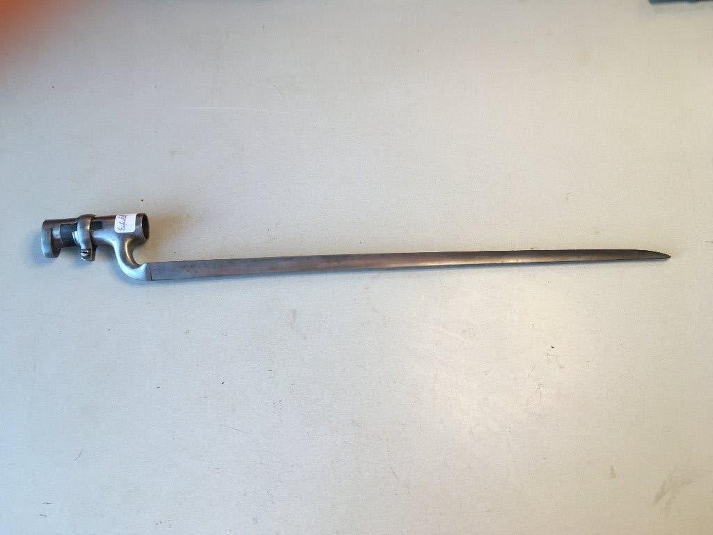 Baïonnette à douille ENFIELD XIXe siècle pour fusil, Collections, Enlèvement, Armée de terre, Couteau ou Poignard