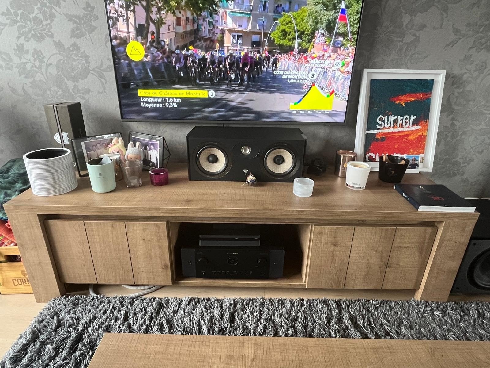 Houten tvmeubel, zeer goede staat, Ophalen