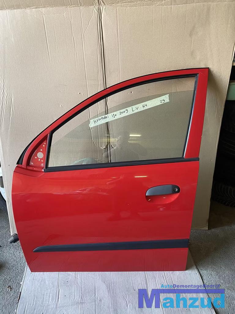 HYUNDAI I10 (PA) rood H4 Links linker Voor deur portier, Info@fabrikant.eu, Fabrikant BV, Fabrikantstraat 1
1000 AA  Amsterdam, NL