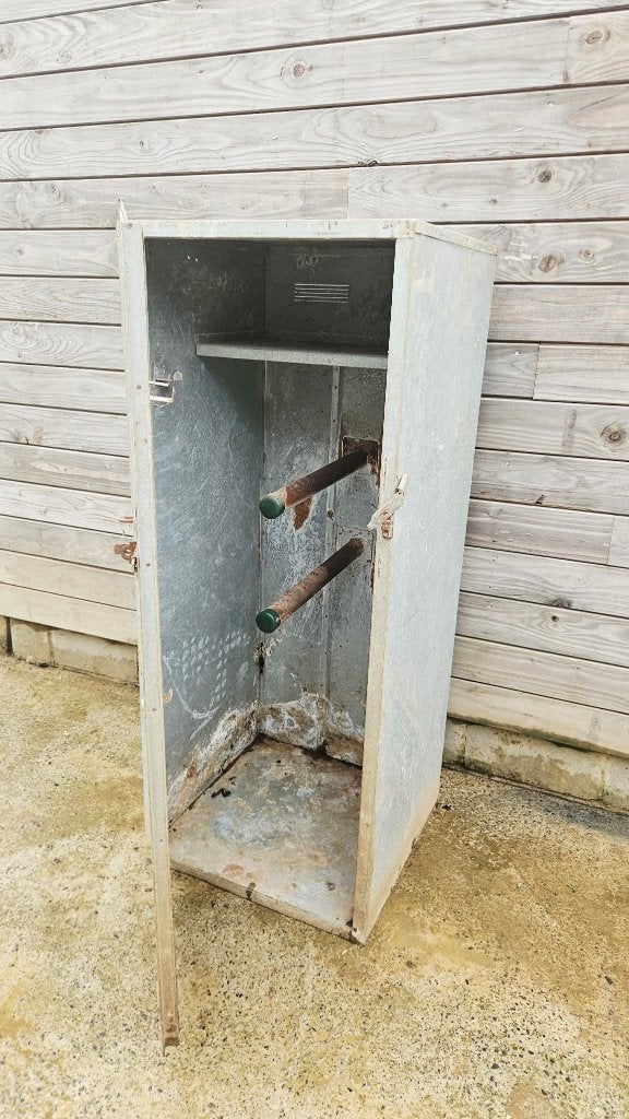Armoire pour matériel équitation, Enlèvement, Utilisé, Autres espèces, Autres types