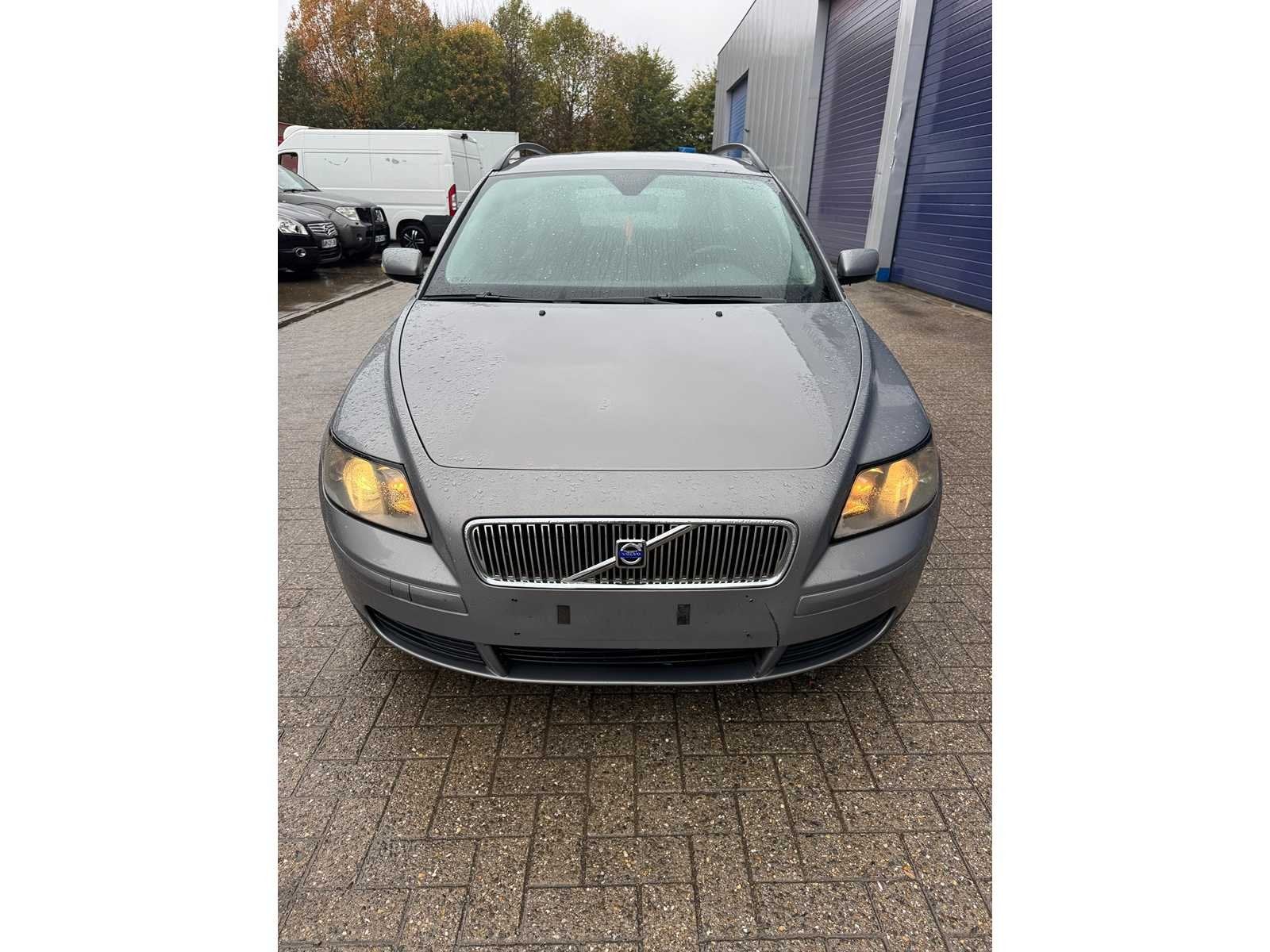 2005 - Volvo - V50 - Voiture, Autos, Achat, Entreprise, Autre carrosserie, Diesel