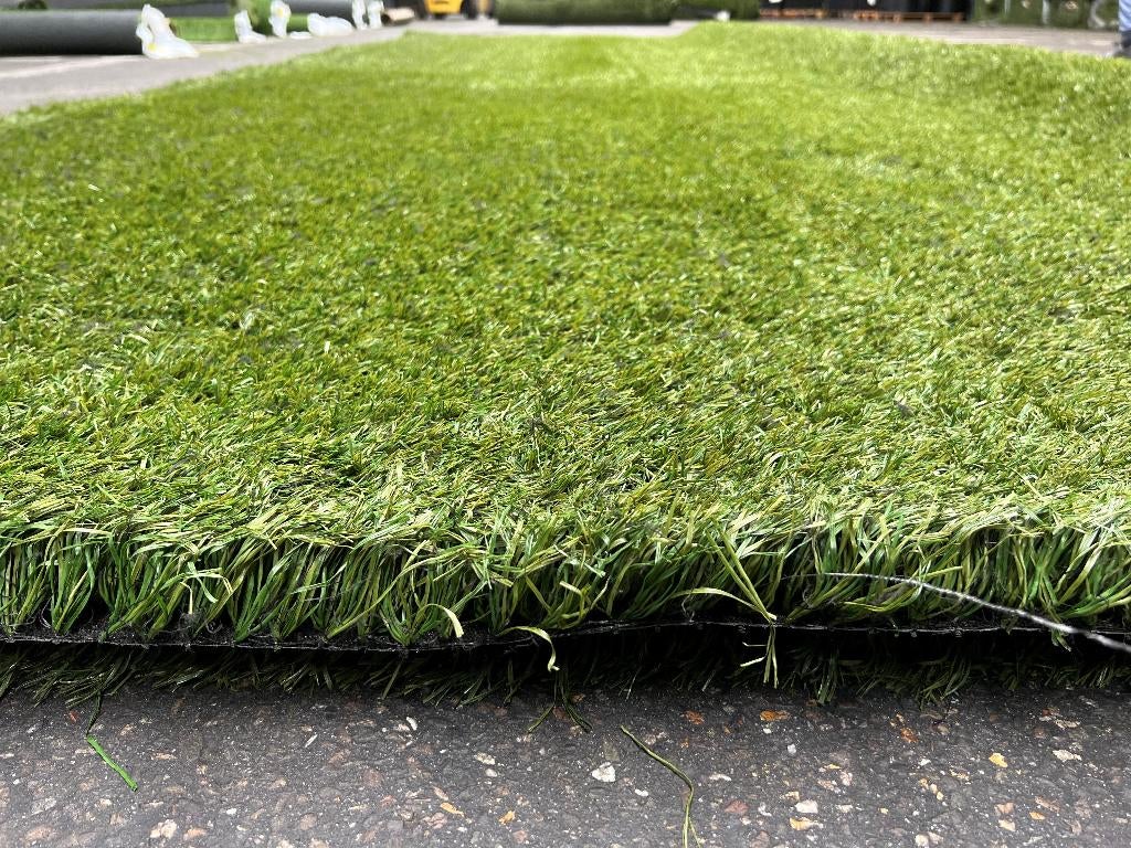 Mooi Stukje Kunstgras 12m2 (4m x 3m) €96,-, Tuin en Terras, Ophalen of Verzenden, Zo goed als nieuw, 10 tot 20 m², Kunstgras