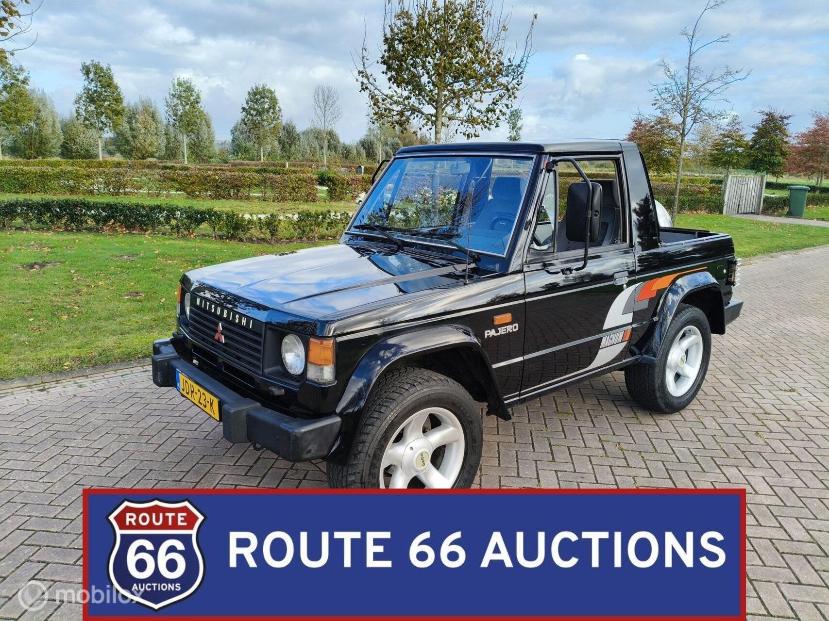 Mitsubishi Pajero 2.6 Canvas Top | 1987 | Route 66 Auctions, Zwart, Bedrijf, Handgeschakeld, Overige carrosserie