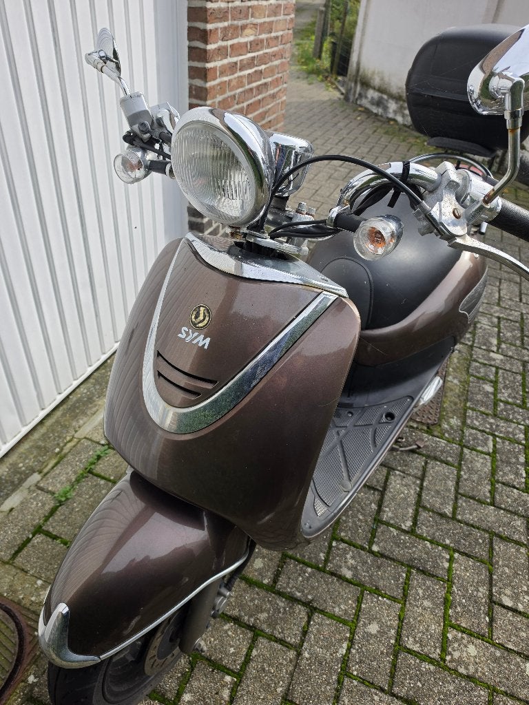 SYM Allo 50cc klasse B (2016) – 4.436 km – helm + topcase, Ophalen, Gebruikt, Allo, Klasse B (45 km/u)