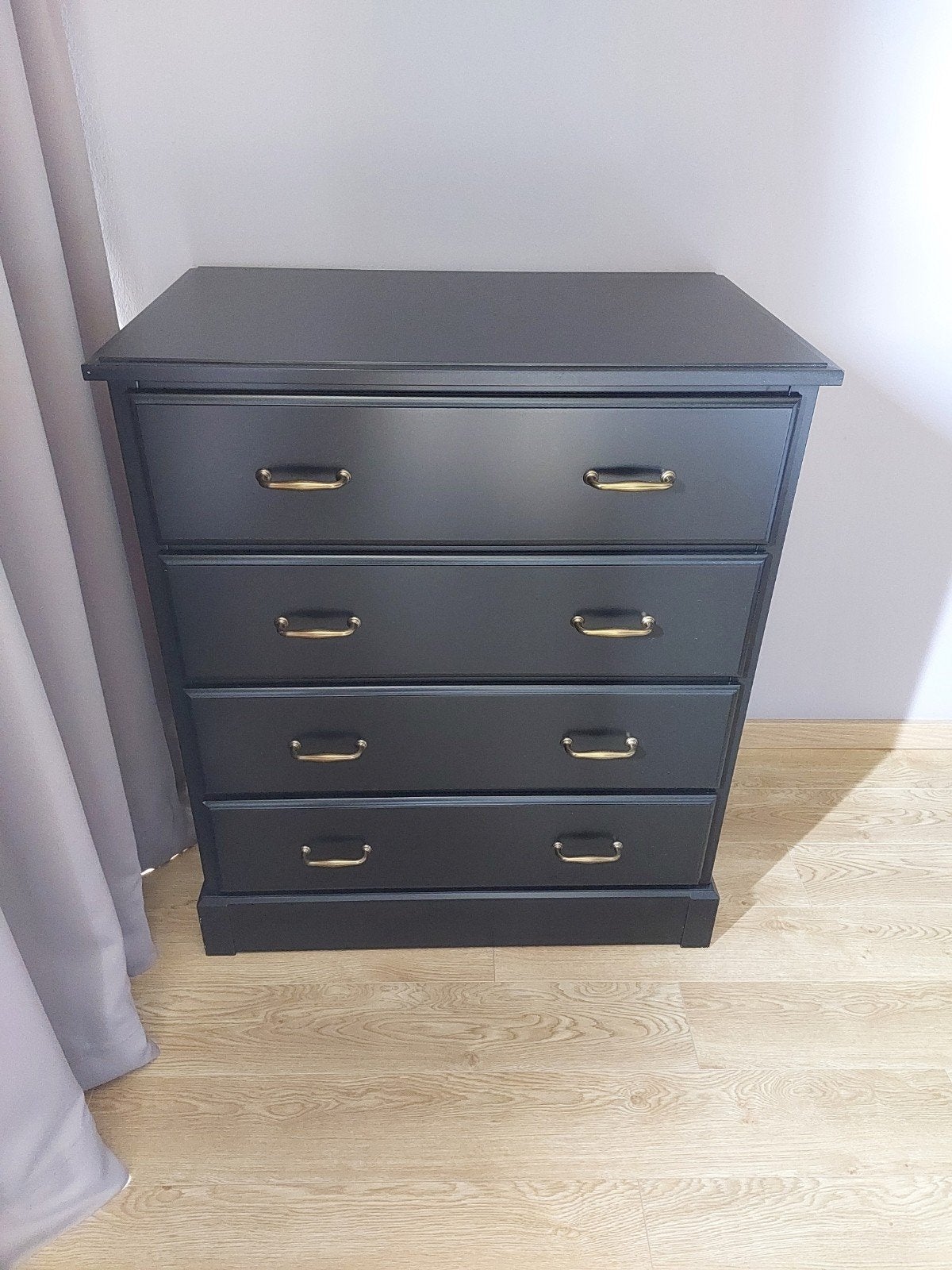 Ikea ladekast commode zwart, Ophalen, Zo goed als nieuw