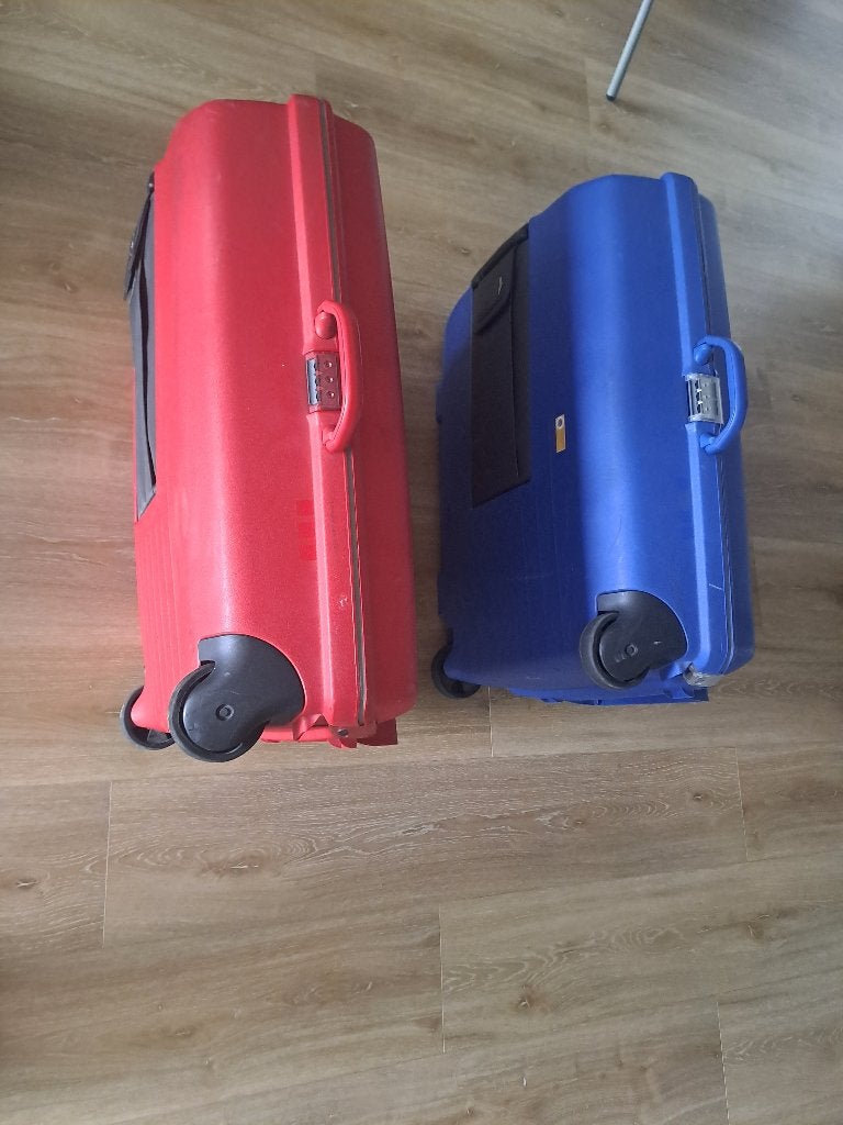 reiskoffer, Hard kunststof, Zo goed als nieuw, 70 cm of meer, 55 cm of meer