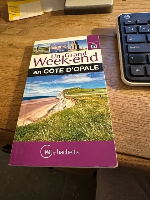 un grand week-end en Côte d'Opale | Hachette 2014, Guide ou Livre de voyage, Autres marques, Comme neuf, Enlèvement