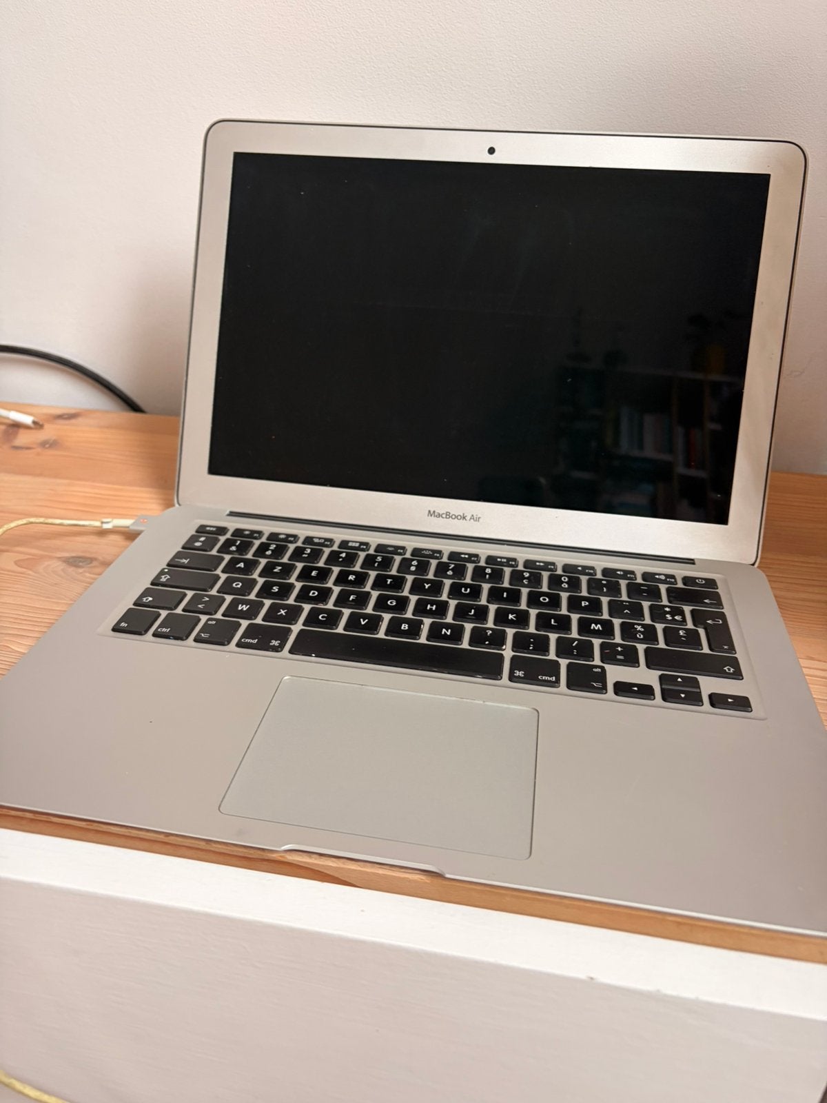 Apple Macbook, Moins de 2 Ghz, Enlèvement, Utilisé, Azerty