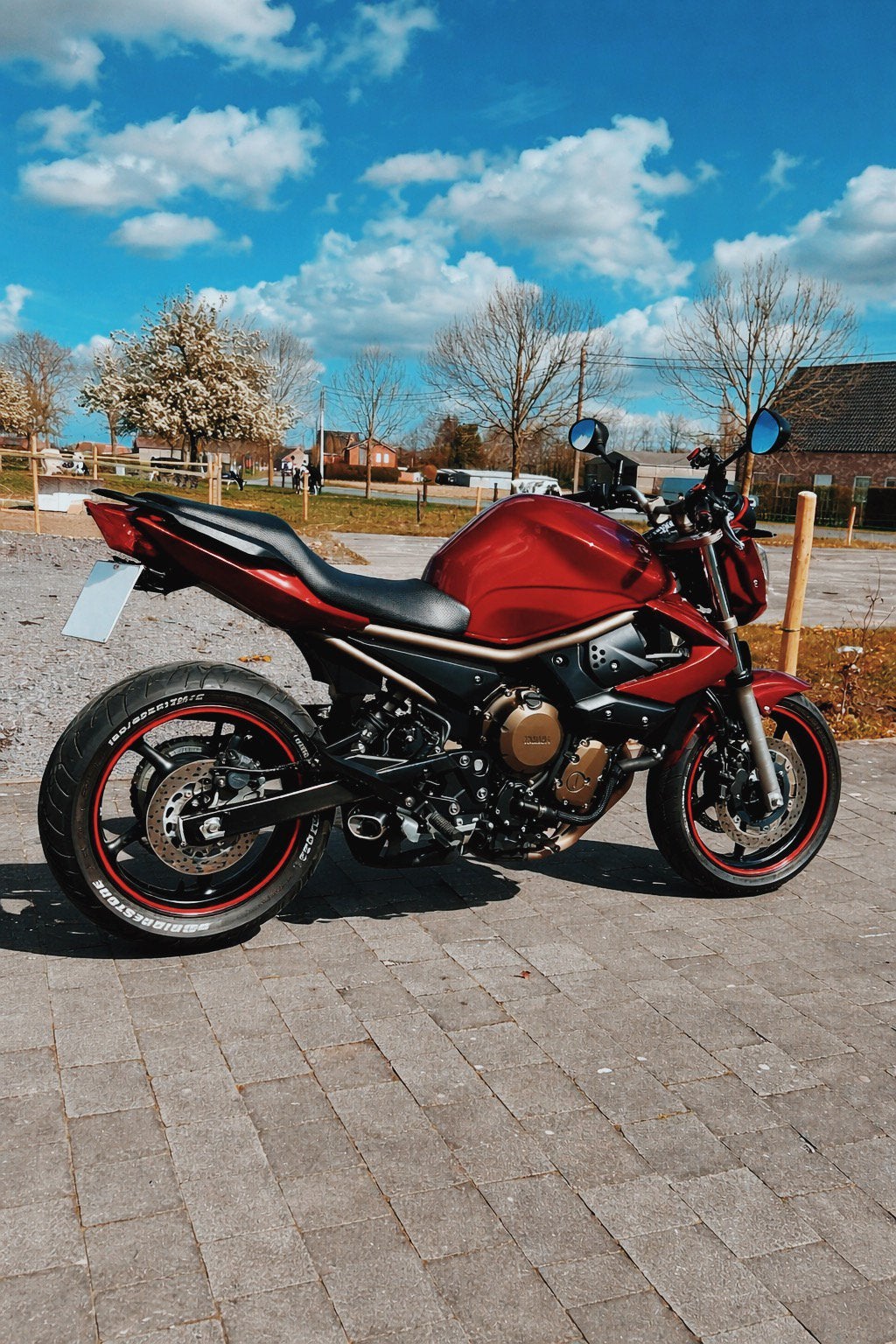 Yamaha XJ6N ABS 2011, Motos, Occasion, Plus de 35 kW, Particulier, 4 cylindres