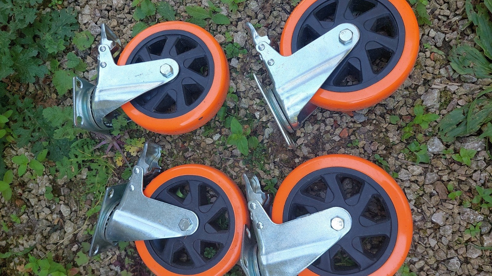 Roues pivotantes 4 x 250 kg prix par piece, Enlèvement, Neuf