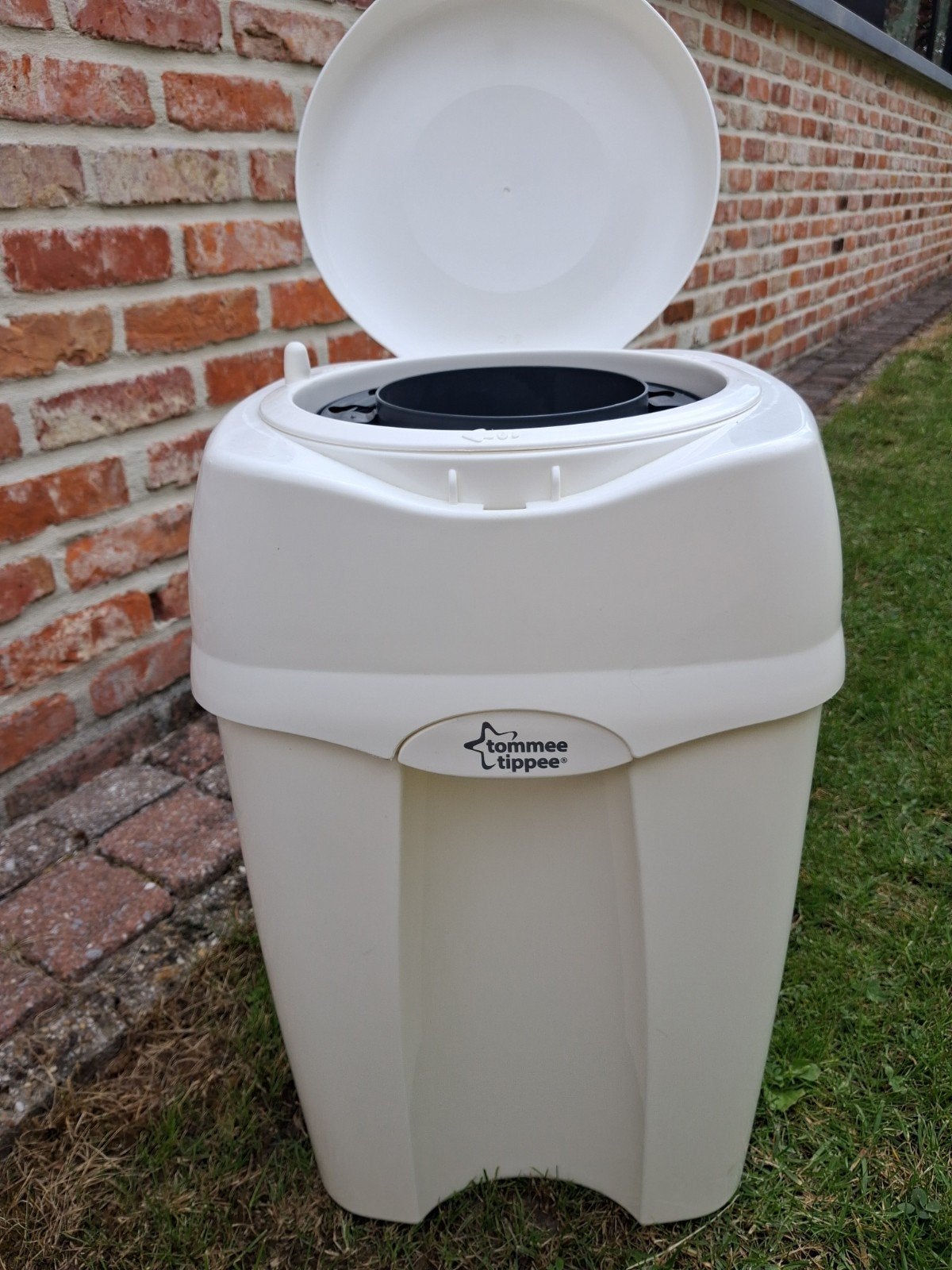 Luieremmer Tommee Tippee, Ophalen, Luieremmer