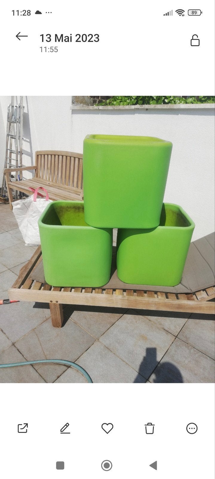 Bac à fleurs en bakélite fluo acheté 99 euros pièce, Enlèvement ou Envoi