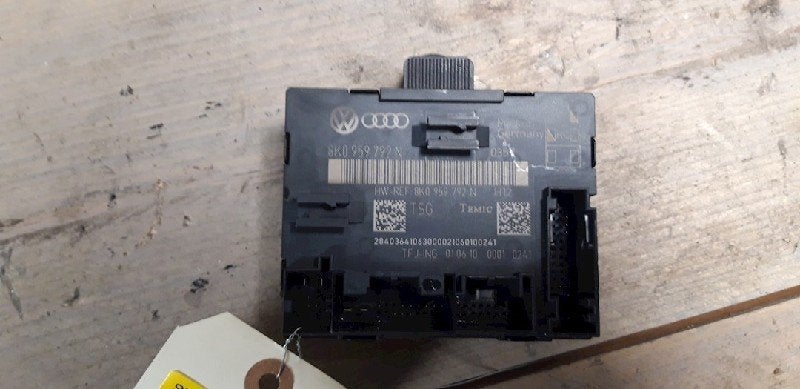 COMPUTER CENTRALE VERGRENDELING Audi A4 Avant (B8), Auto-onderdelen, Elektronica en Kabels, Audi, Gebruikt