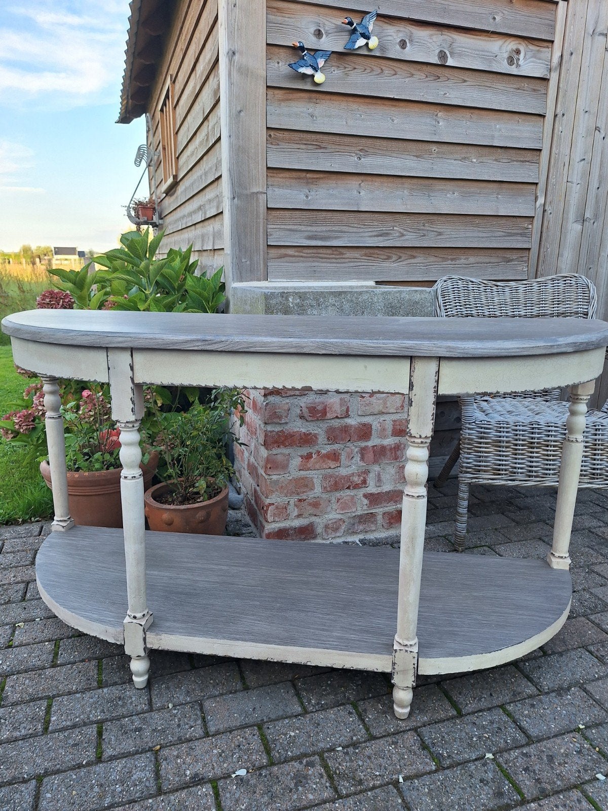 Mooie landelijke massieve sidetable, Ophalen