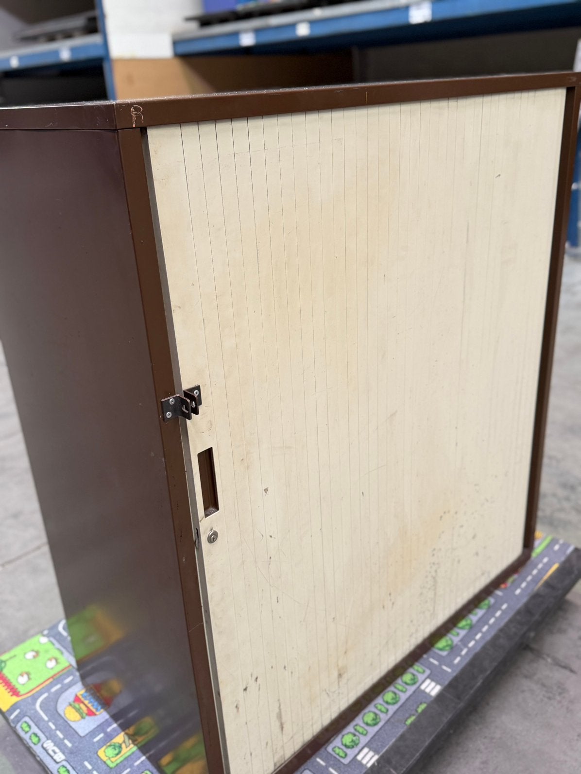 ROLDEURKAST 120x57xH135 cm, Ophalen, Zo goed als nieuw
