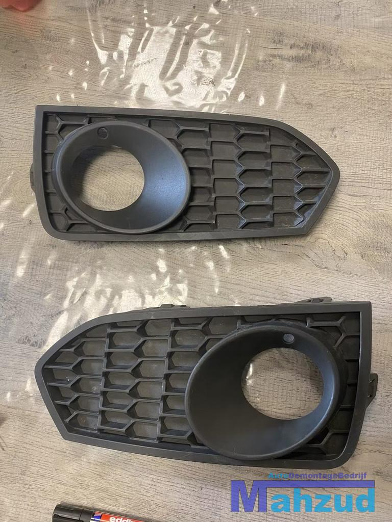 BMW 2 serie F22 F23 bumper rooster mistlamp kappen, Auto-onderdelen, Carrosserie, Bumper, BMW, Gebruikt