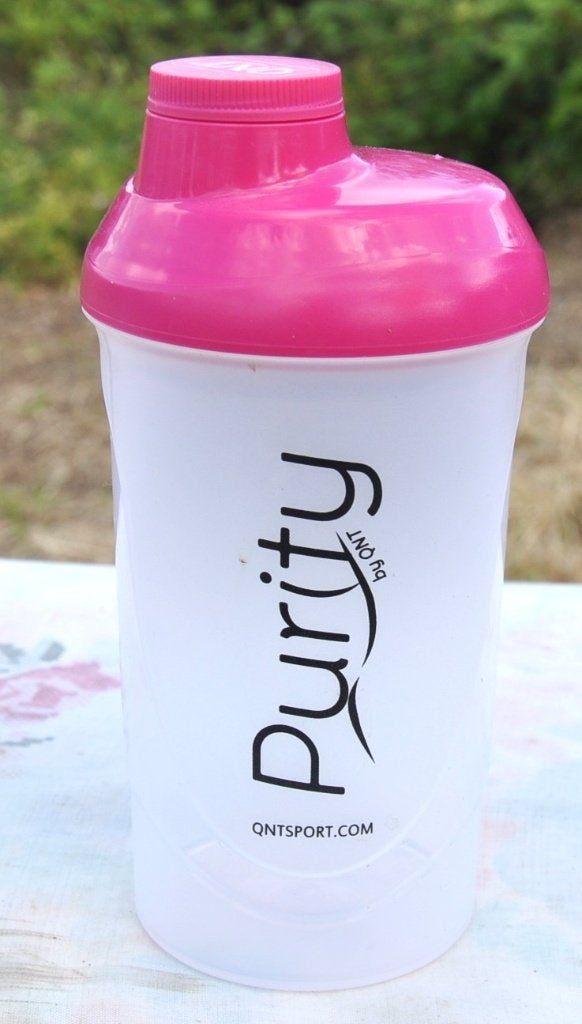 shaker neuf pour proteine sportif 650ml purity by qnt, Sports & Fitness, Sports & Fitness Autre, Neuf, Enlèvement ou Envoi