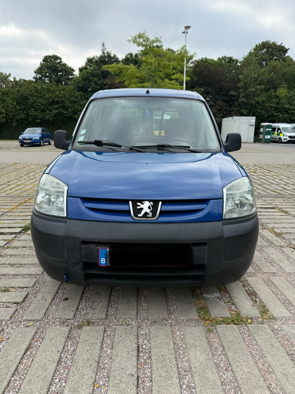 Peugeot partner 1.6 HDI, Autos, Camionnettes & Utilitaires, Achat, 2 places, Boîte manuelle, Noir