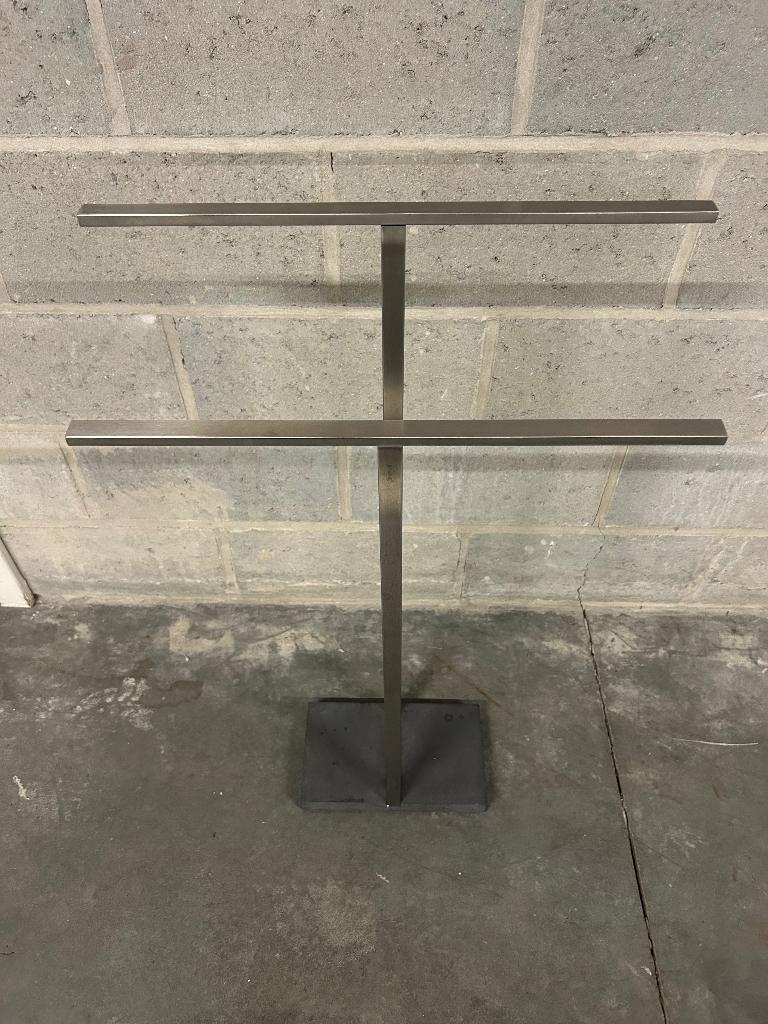 Design de porte-serviettes, Moins de 25 cm, Moins de 100 cm, Comme neuf, Enlèvement