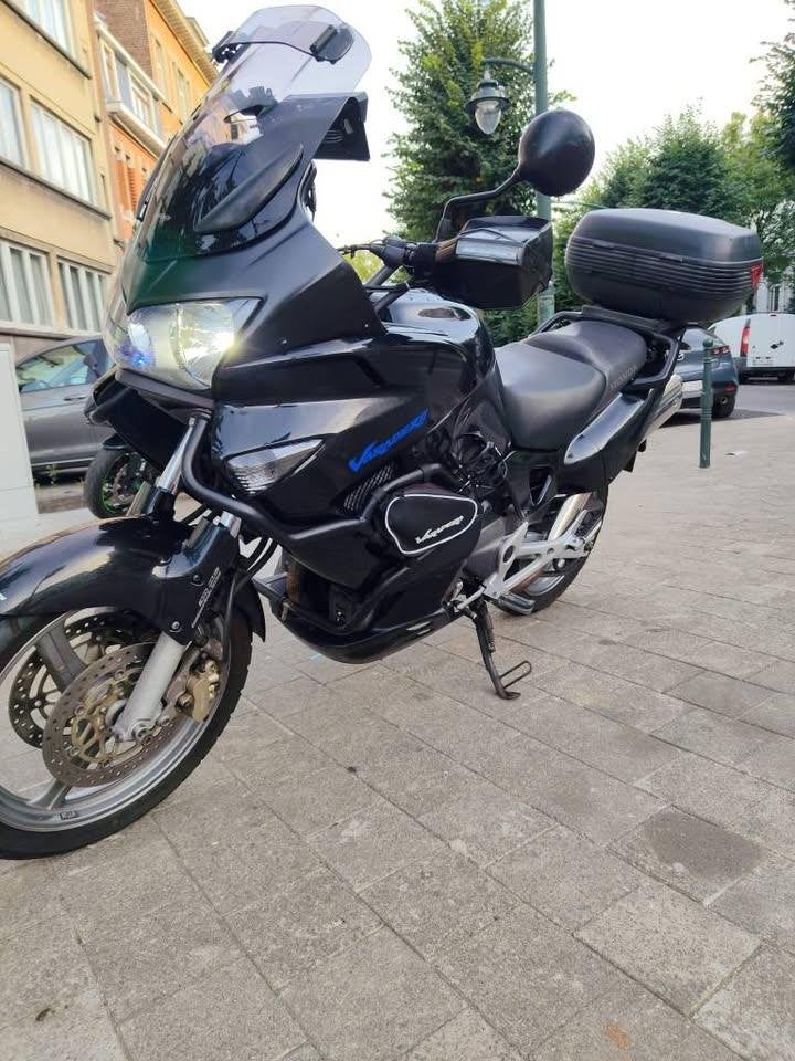 Honda XL 1000 VARADERO Injection 67000 KM, Motos, Poignées chauffantes, Permis Moto A, Tourisme, Occasion