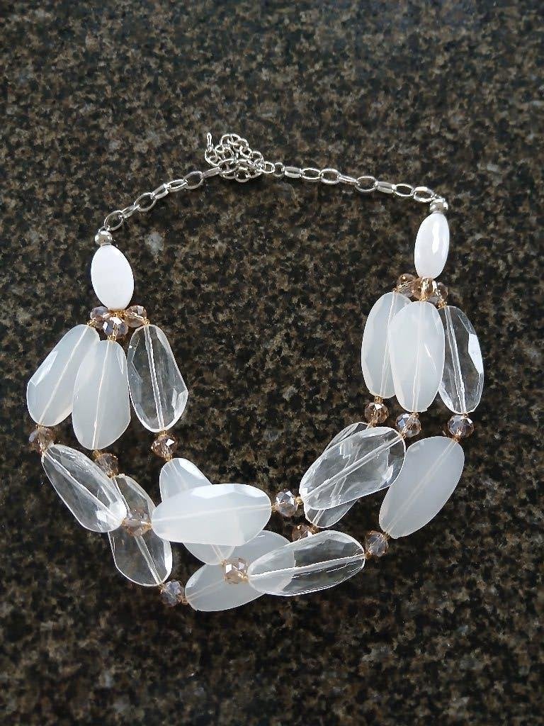 Leuke zomerse ketting dames, Ophalen of Verzenden, Zo goed als nieuw, Wit