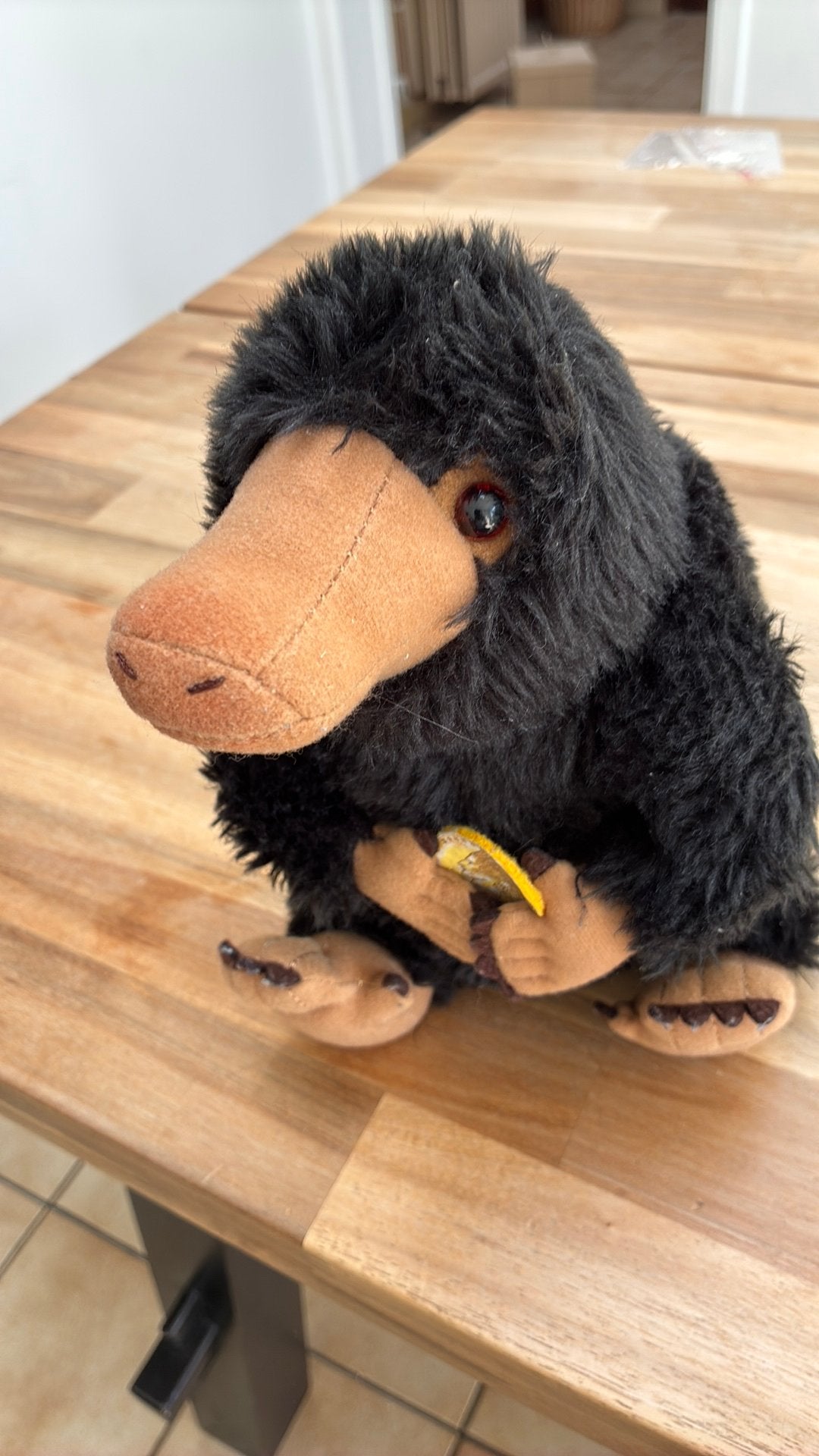 Fantastic Beasts Niffler knuffel – Harry Potter, Verzamelen, Ophalen of Verzenden, Zo goed als nieuw