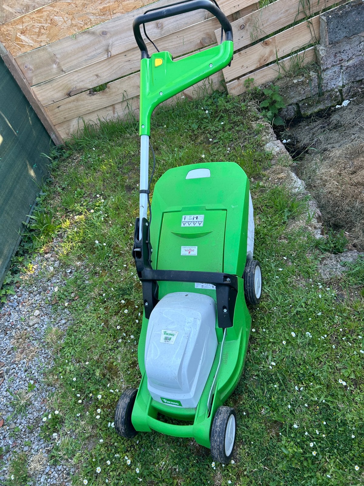 Viking ME443C elektrische grasmaaier, Tuin en Terras, Grasmaaiers, Ophalen, Zo goed als nieuw, Elektrische grasmaaier