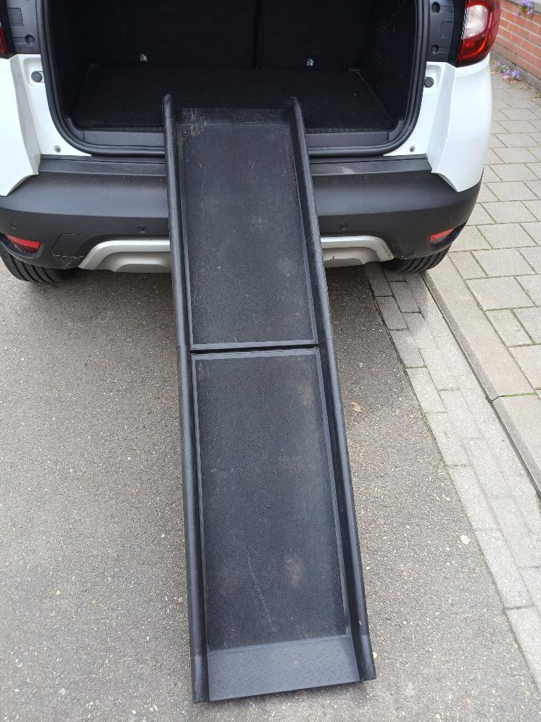 Hondenloopplank auto inklapbaar + deken, Ophalen, Zo goed als nieuw