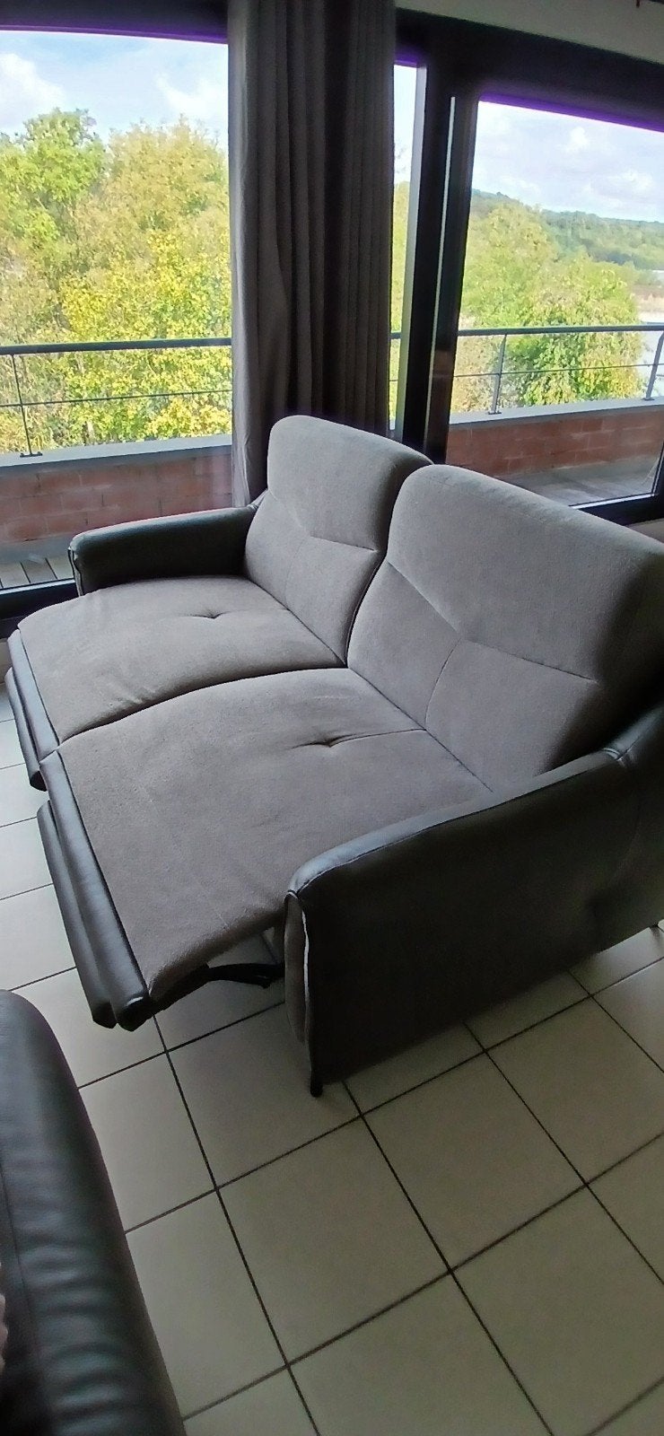 Salon 3+2 avec relaxs tissu traité et cuir, Enlèvement