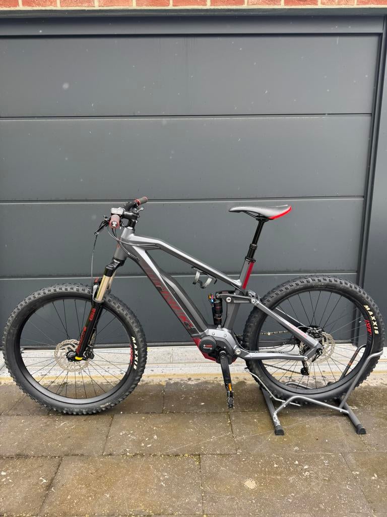 VTT Moustache Samedi Trail 2 – Taille L – État impeccable, Fietsen en Brommers, Fully, 45 tot 49 cm, Zo goed als nieuw, Ophalen