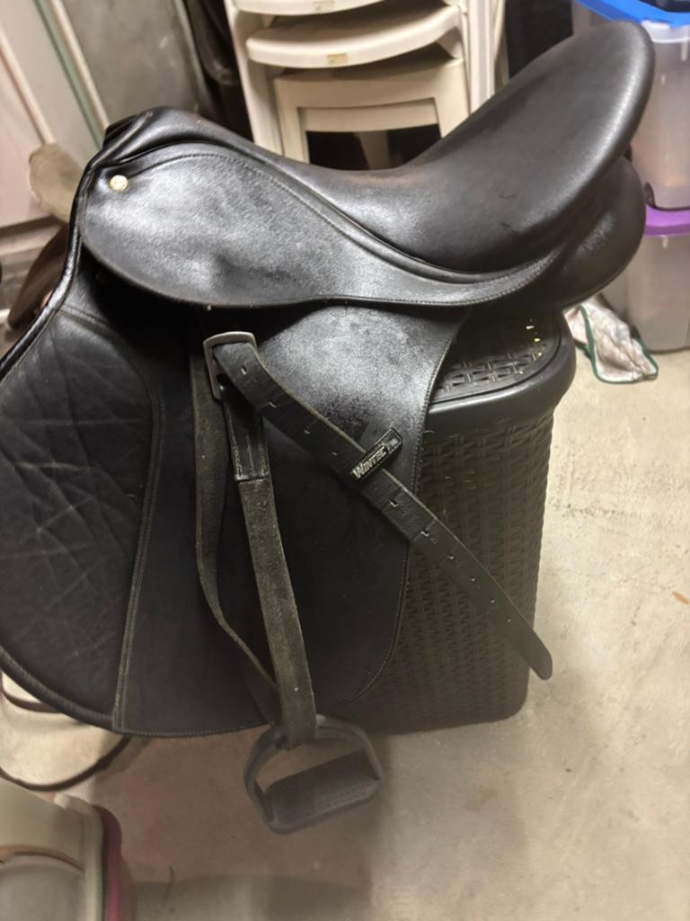 Wintec zadel 16 inch zwart, Dieren en Toebehoren, Paarden en Pony's | Zadels, Verzenden, Gebruikt, Recreatie