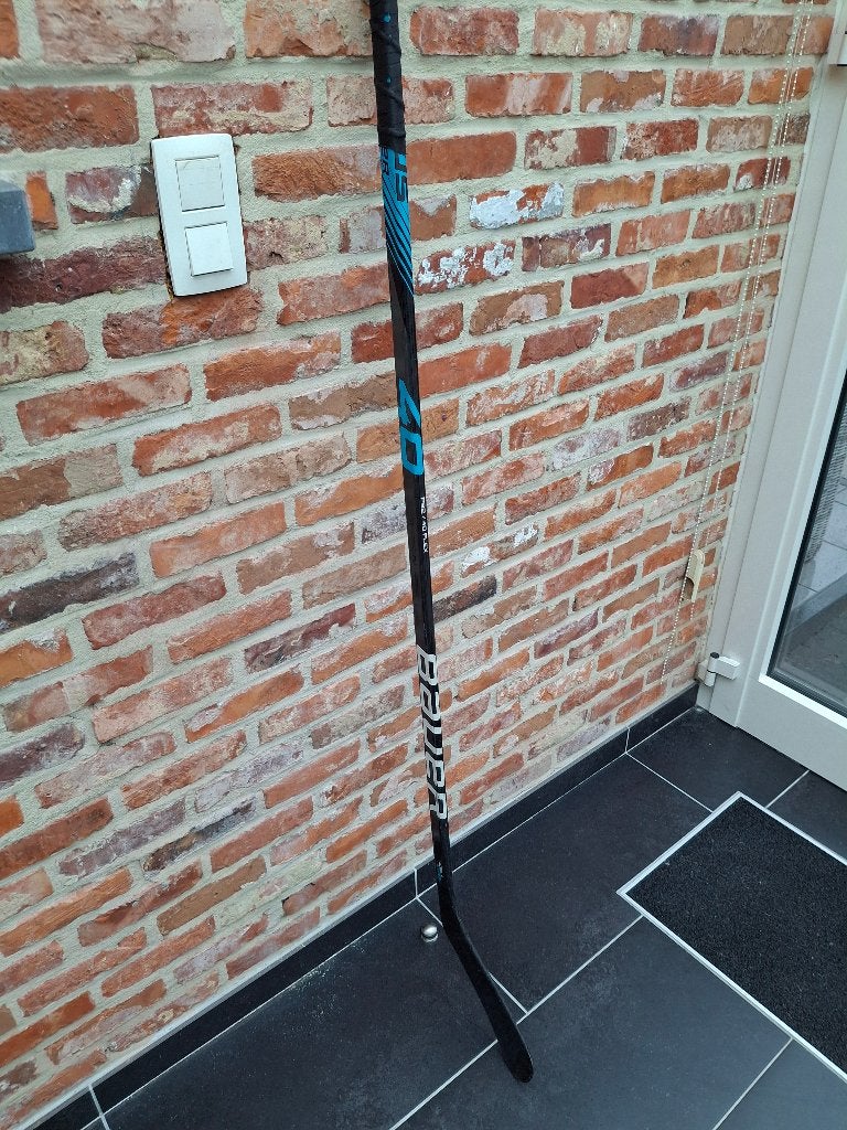 Ijshockeystick bauer nexus launch left flex 40, Sport en Fitness, IJshockey, Ophalen, Zo goed als nieuw