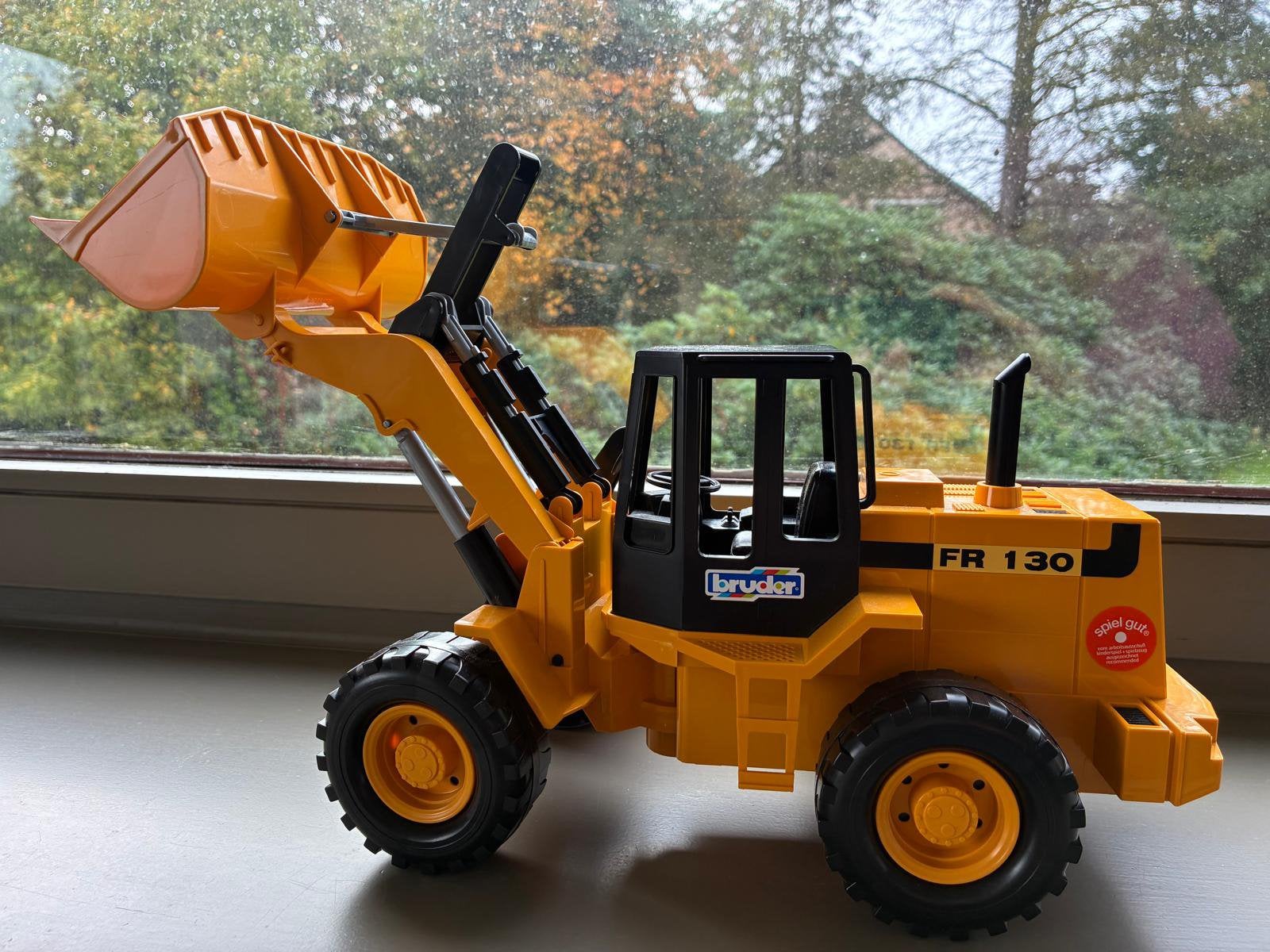 Bruder bulldozer, Ophalen, Zo goed als nieuw