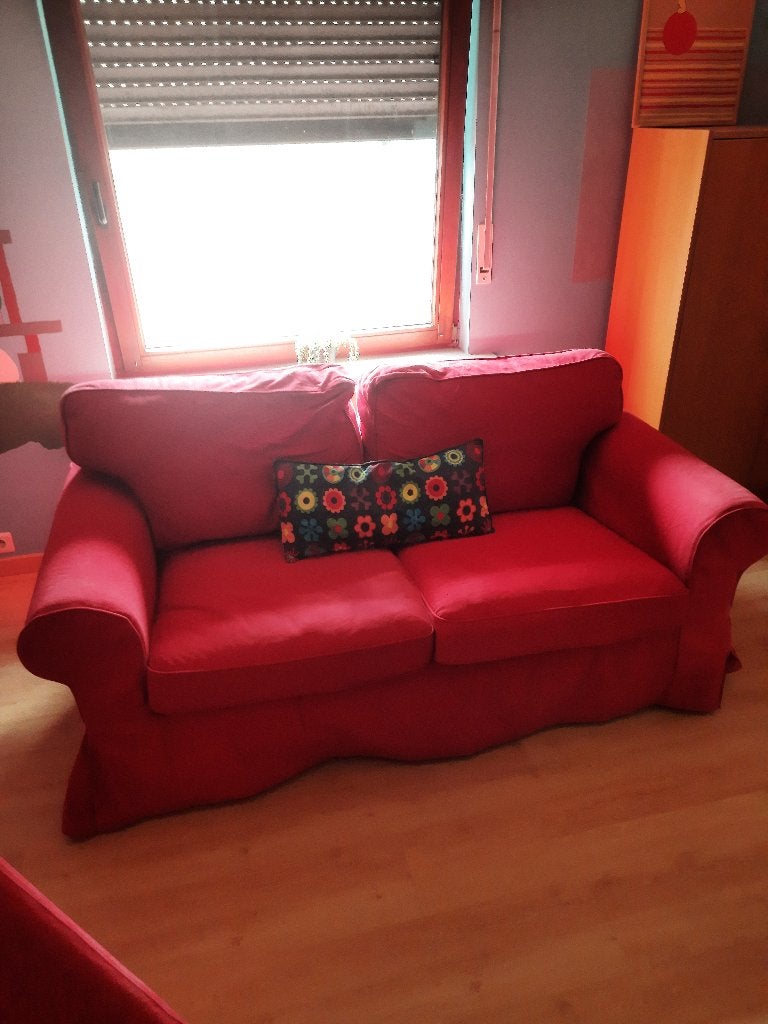 Set van 2x IKEA 2-zitsbank (Rood) / Wasbare hoezen, Ophalen, 150 tot 200 cm, Tweepersoons, 75 tot 100 cm