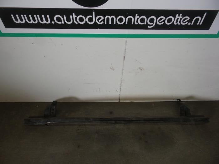 Cadre pare-chocs avant d'un Volkswagen Golf (Golf 04-), Volkswagen, -, 3 mois de garantie, Utilisé